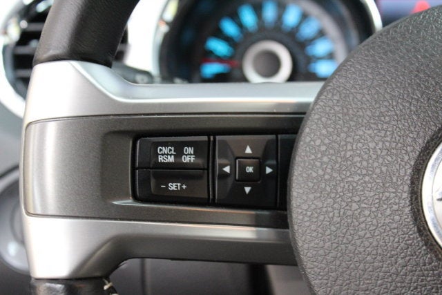 2013 Ford Mustang V6