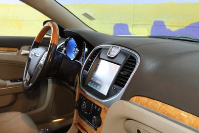 2012 Chrysler 300 Limited