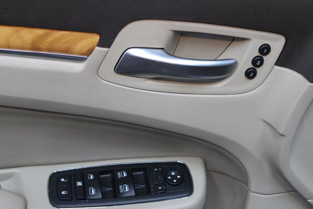 2012 Chrysler 300 Limited