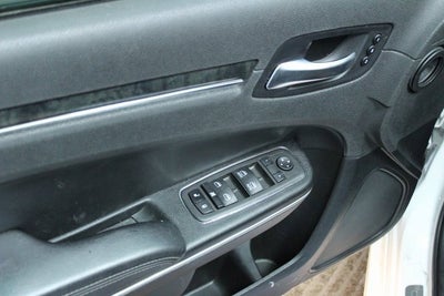 2023 Chrysler 300 Touring L