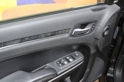 2023 Chrysler 300 Touring L