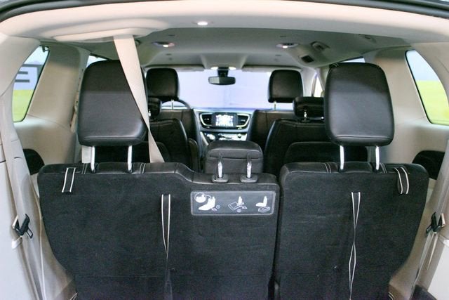 2020 Chrysler Voyager LXI