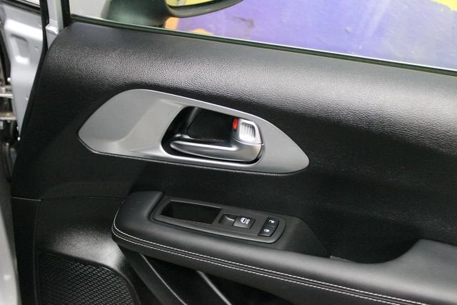 2023 Chrysler Pacifica Touring