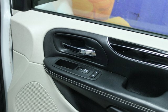 2016 Dodge Grand Caravan SE Plus