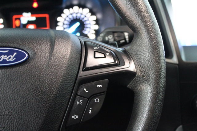 2020 Ford Edge SE