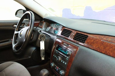 2011 Chevrolet Impala LT Retail