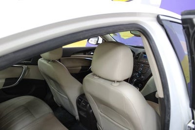 2011 Buick Regal CXL RL2