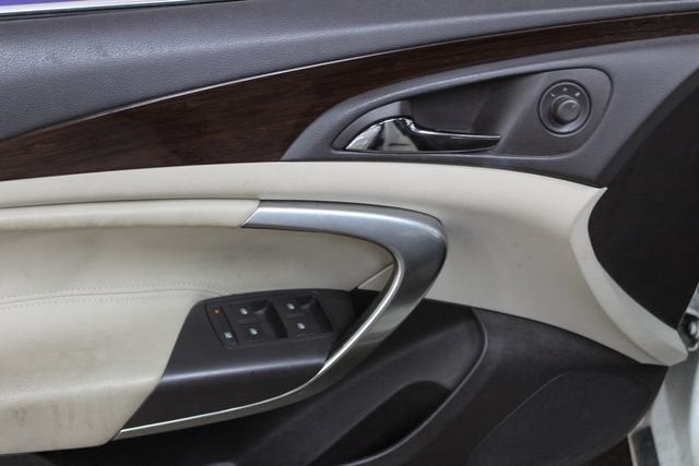2011 Buick Regal CXL RL2