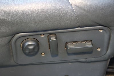 2000 Chevrolet Silverado 1500 LT
