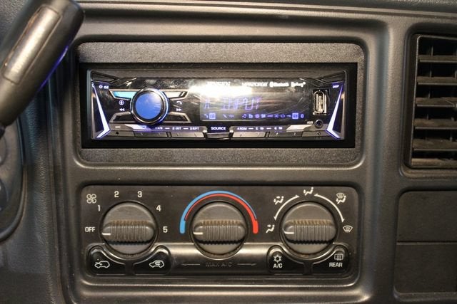 2000 Chevrolet Silverado 1500 LT