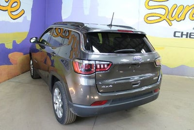 2022 Jeep Compass Latitude Lux
