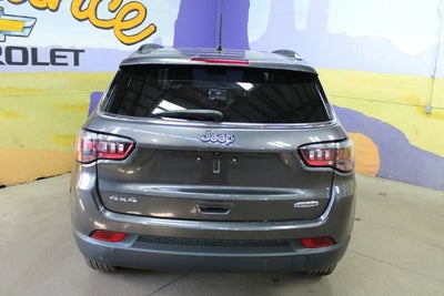 2022 Jeep Compass Latitude Lux