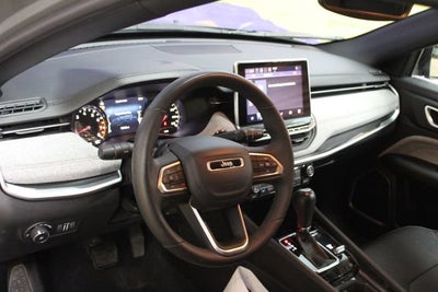 2023 Jeep Compass Latitude Lux FWD