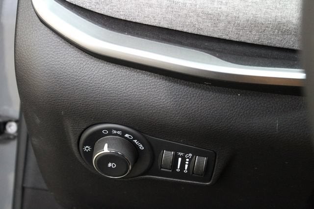 2023 Jeep Compass Latitude Lux FWD
