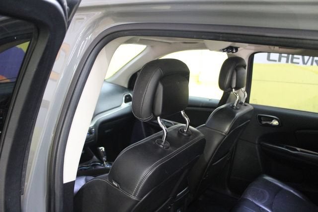 2020 Dodge Journey Crossroad