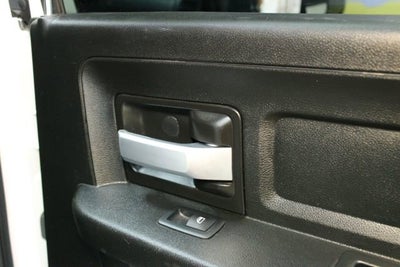 2019 RAM 2500 Tradesman Crew Cab 4x4 6'4" Box