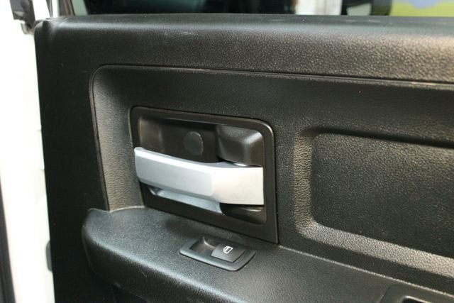 2019 RAM 2500 Tradesman Crew Cab 4x4 6'4" Box