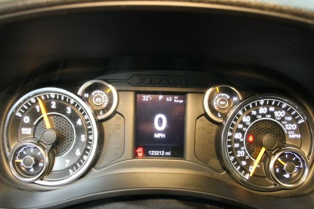 2019 RAM 2500 Tradesman Crew Cab 4x4 6'4" Box