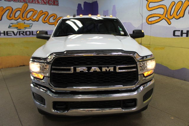 2022 RAM 2500 Tradesman Crew Cab 4x4 6'4" Box