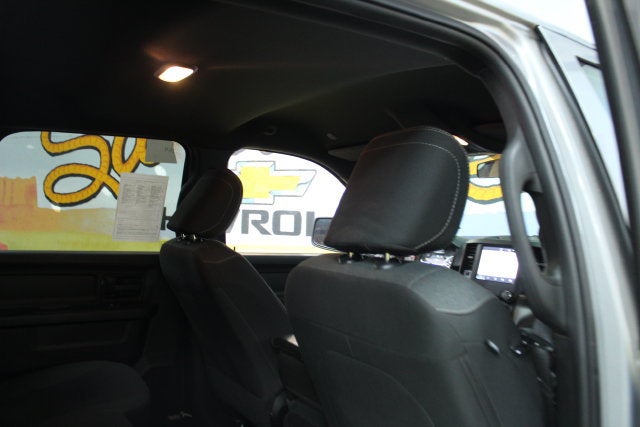2022 RAM 2500 Tradesman Crew Cab 4x4 6'4" Box