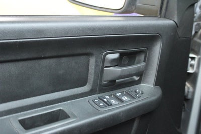 2022 RAM 2500 Tradesman Crew Cab 4x4 6'4" Box