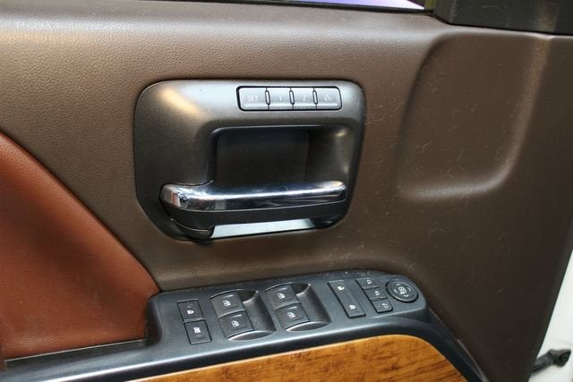 2016 Chevrolet Silverado 1500 High Country