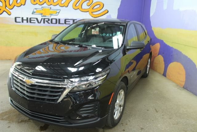 2023 Chevrolet Equinox LS
