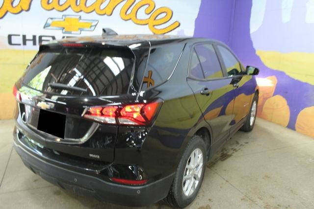 2023 Chevrolet Equinox LS