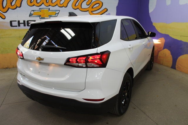 2022 Chevrolet Equinox LS