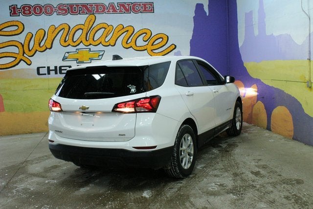 2024 Chevrolet Equinox LS