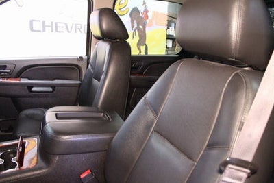 2013 Chevrolet Avalanche LTZ