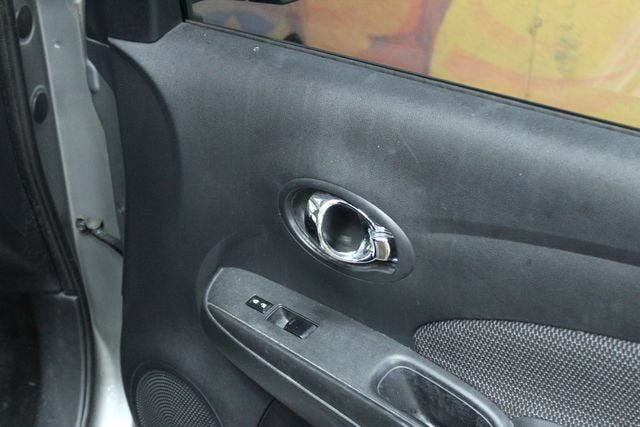 2014 Nissan Versa 1.6 SV