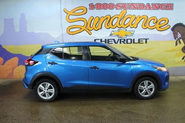 2021 Nissan Kicks S Xtronic CVT