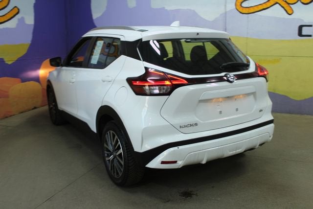 2021 Nissan Kicks SV Xtronic CVT