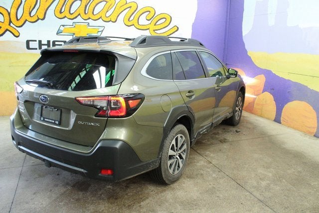 2023 Subaru Outback Touring