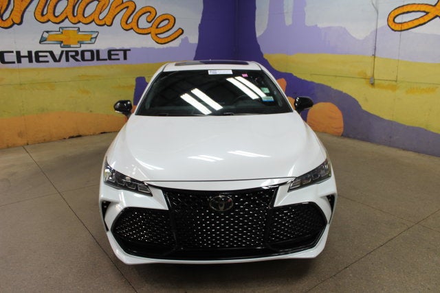 2019 Toyota Avalon XLE