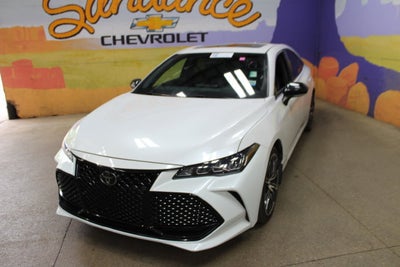 2019 Toyota Avalon XLE