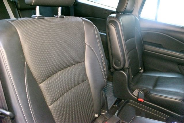 2021 Honda Pilot Touring 7-Passenger