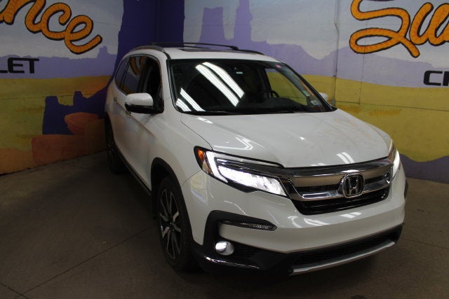 2022 Honda Pilot Touring 8-Passenger