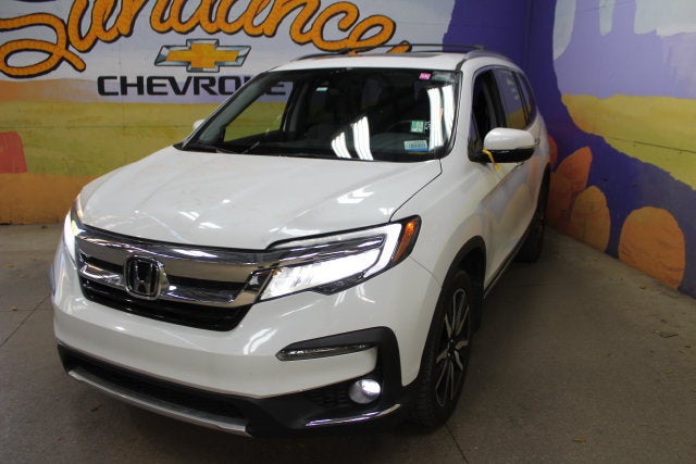 2022 Honda Pilot Touring 8-Passenger