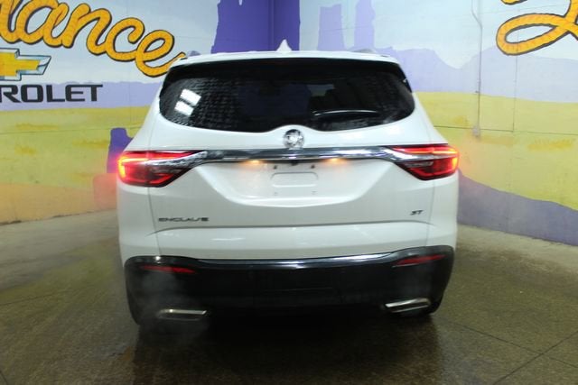 2021 Buick Enclave Essence