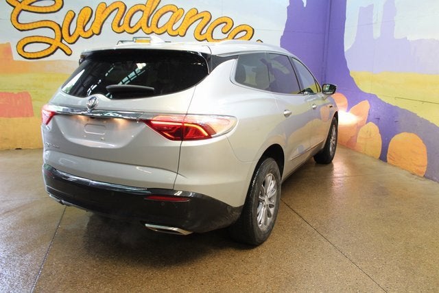 2022 Buick Enclave Essence