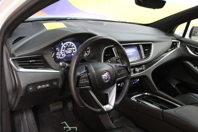 2022 Buick Enclave Avenir