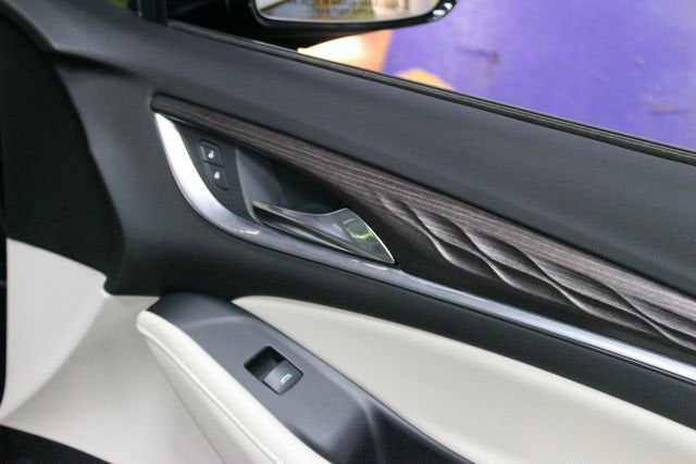 2022 Buick Enclave Avenir