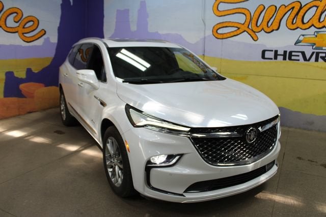 2022 Buick Enclave Avenir