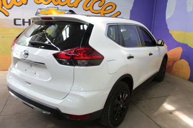 2017 Nissan Rogue S
