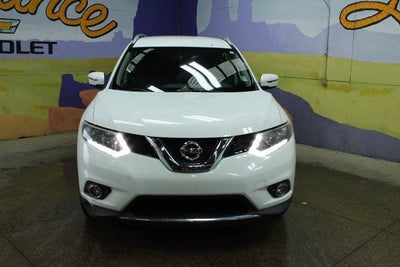 2016 Nissan Rogue SV
