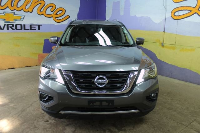 2020 Nissan Pathfinder SL