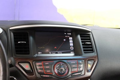 2019 Nissan Pathfinder S