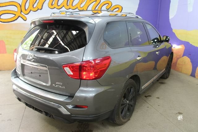 2019 Nissan Pathfinder S